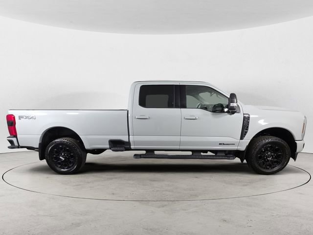 Certified 2025 Ford F350 Lariat w/ Black Appearance Package image 2