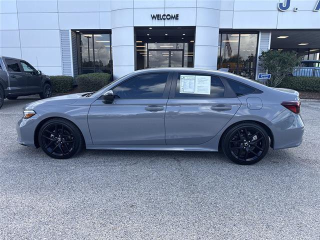 Used 2025 Honda Civic Sport image 2