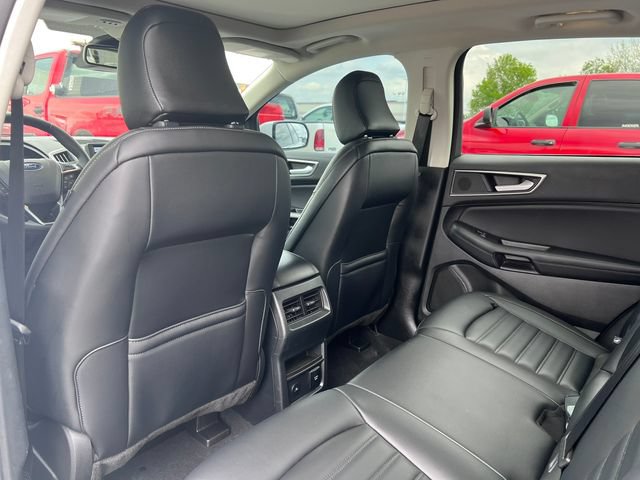 Certified 2024 Ford Edge SEL w/ Convenience Package AWD/4WD image 32