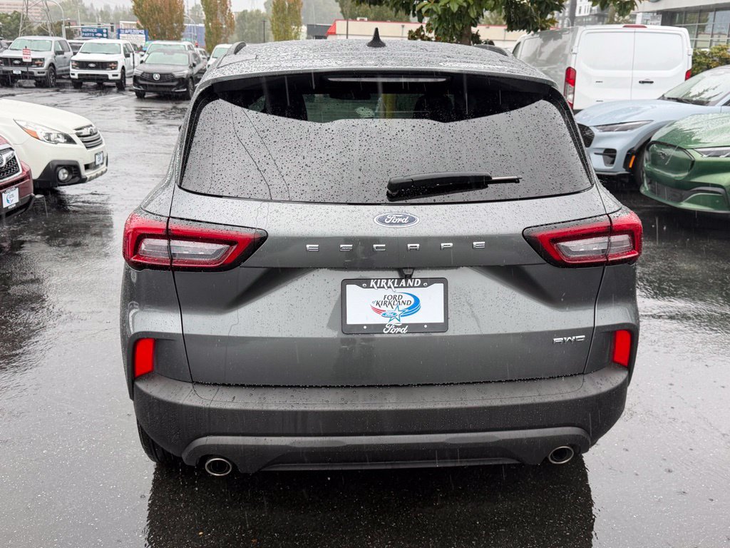 Certified 2025 Ford Escape ST-Line AWD/4WD image 8