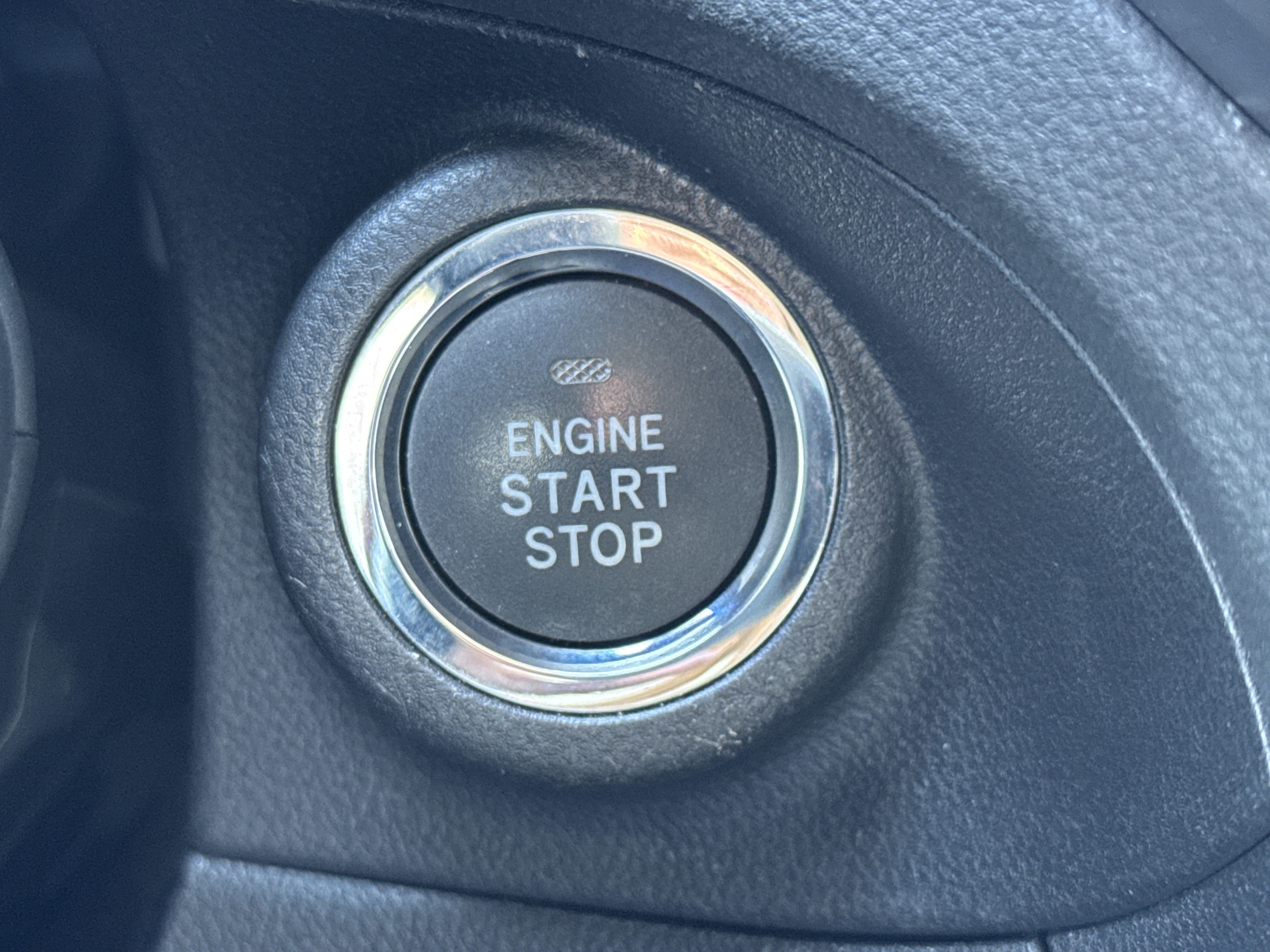 Used 2021 Subaru Ascent Limited image 25