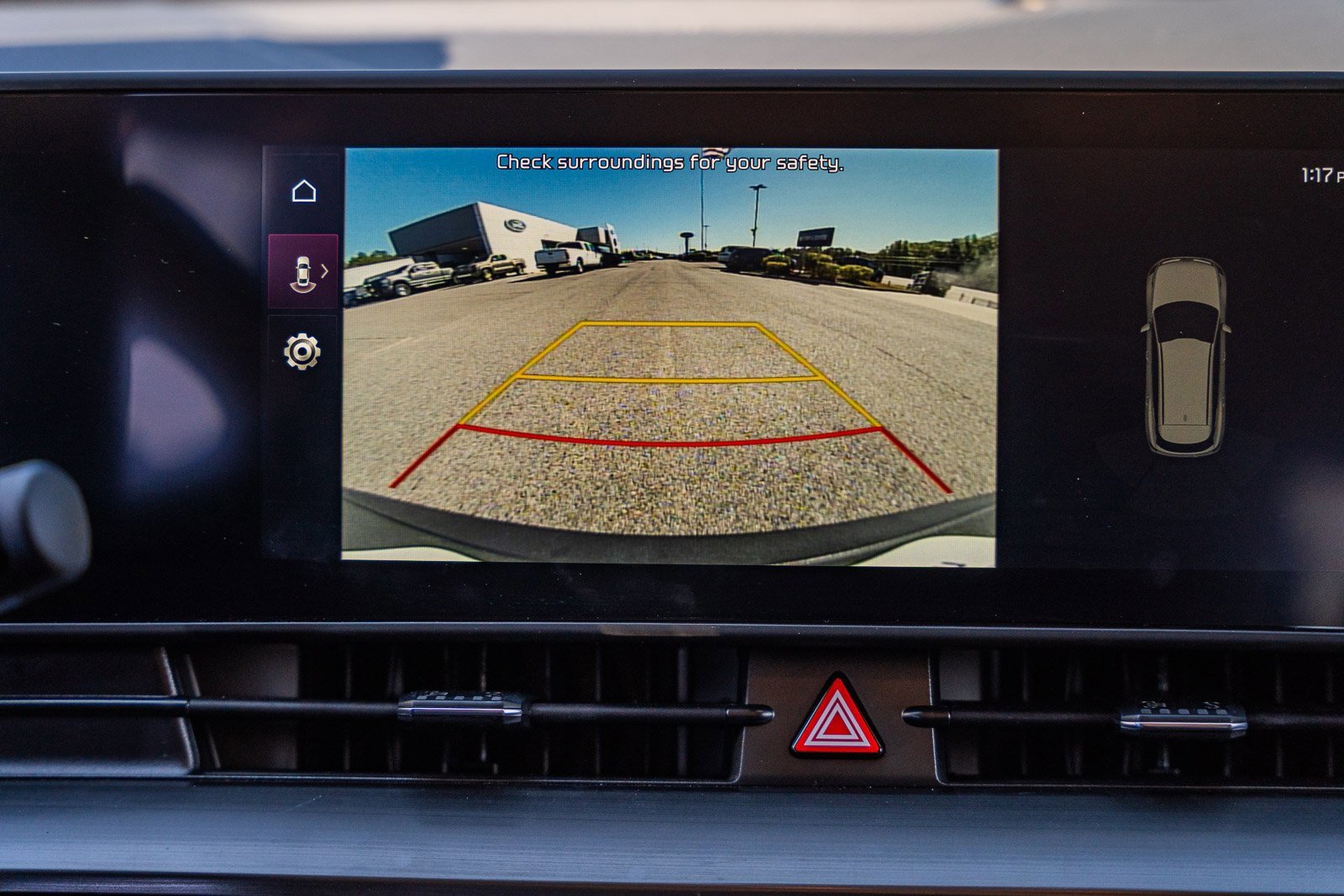 Used 2025 Kia Sportage EX image 30