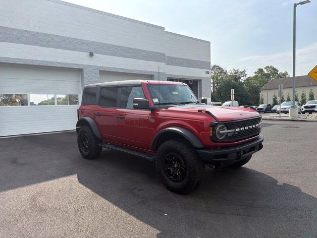 Certified 2024 Ford Bronco Wildtrak AWD/4WD image 8