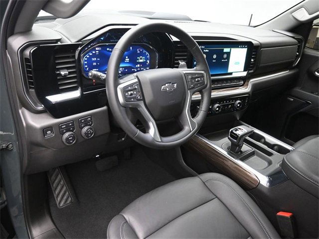 Used 2025 Chevrolet Silverado 1500 LT Trail Boss w/ LT Trail Boss Premium Package image 26