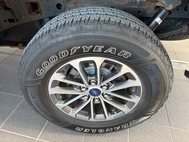 Certified 2018 Ford F150 XLT w/ Equipment Group 302A Luxury AWD/4WD image 6