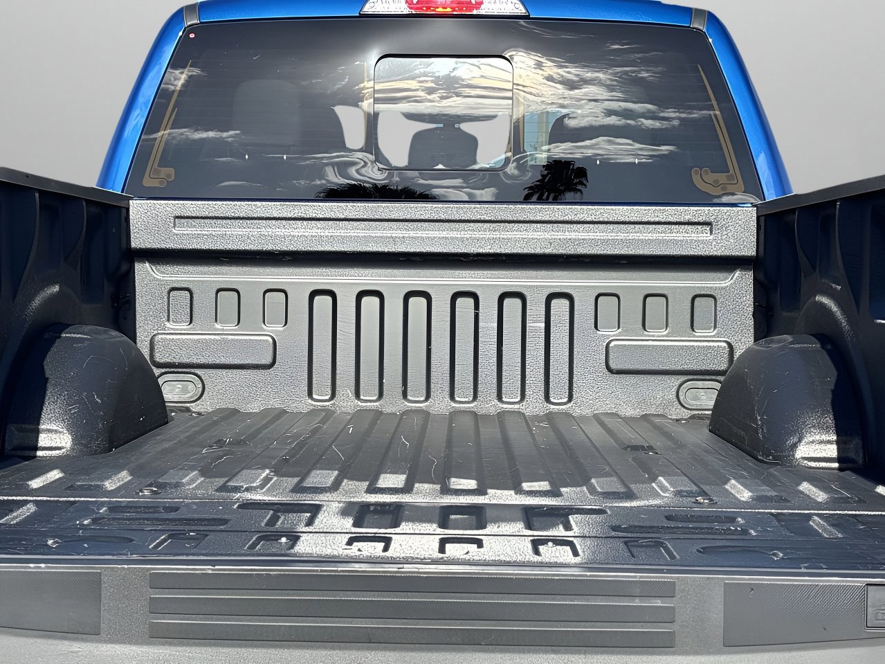 Certified 2022 Ford F150 XLT w/ Equipment Group 302A High image 14