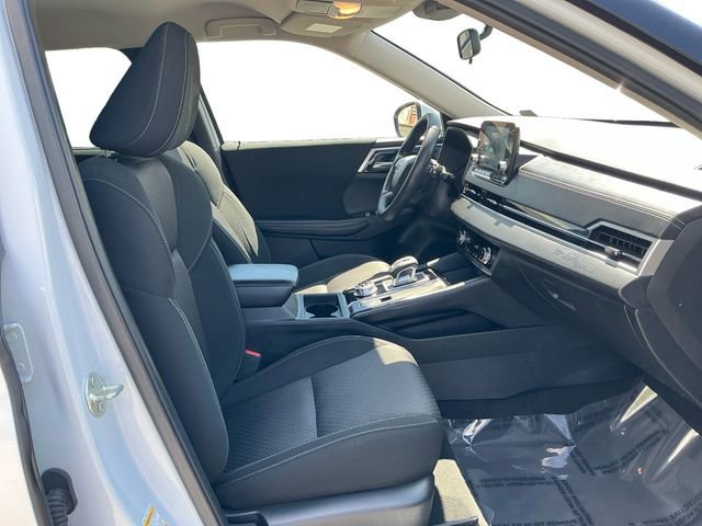 Used 2022 Mitsubishi Outlander ES AWD/4WD image 17