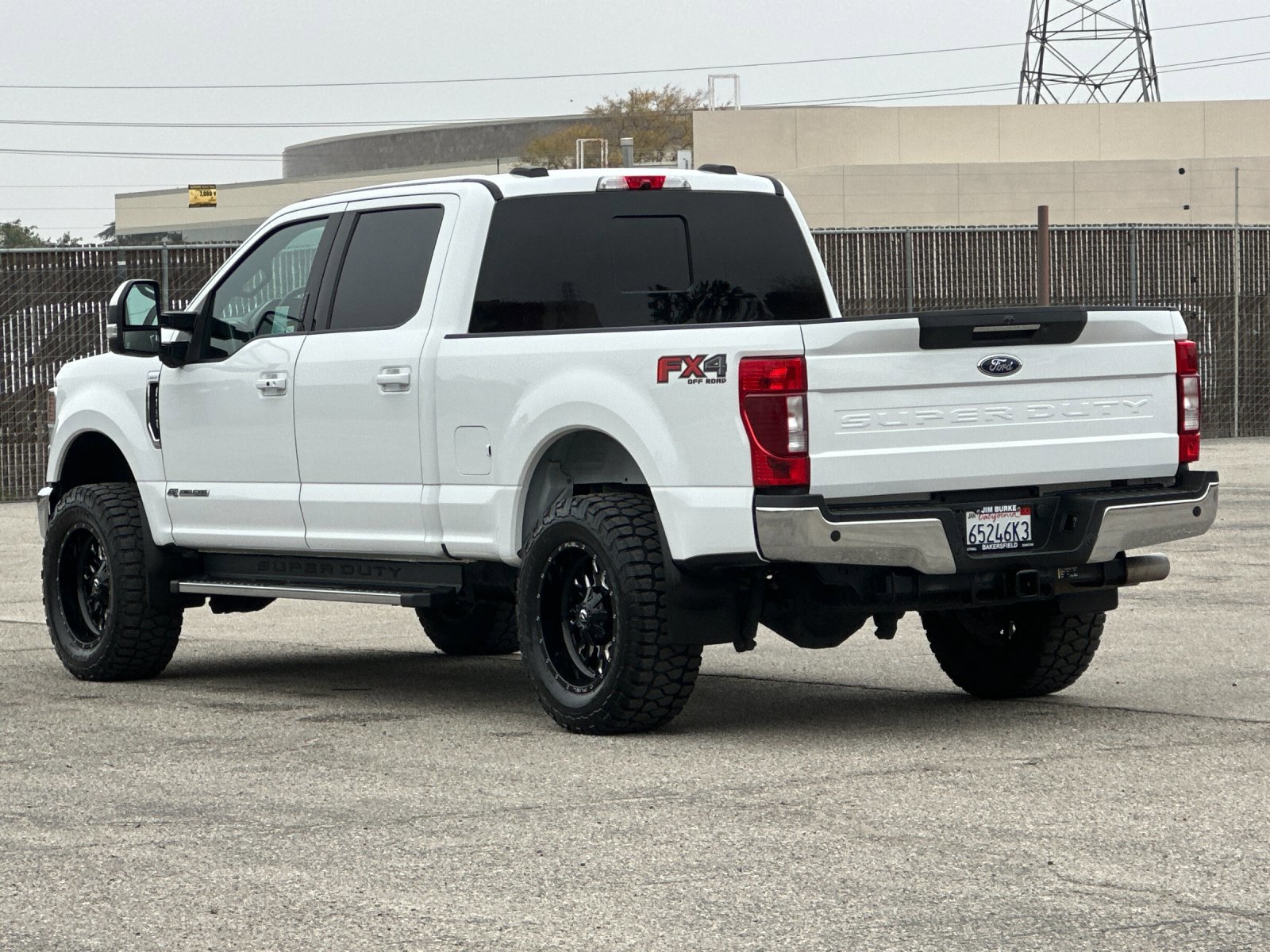 Certified 2022 Ford F350 Lariat w/ Lariat Ultimate Package image 6