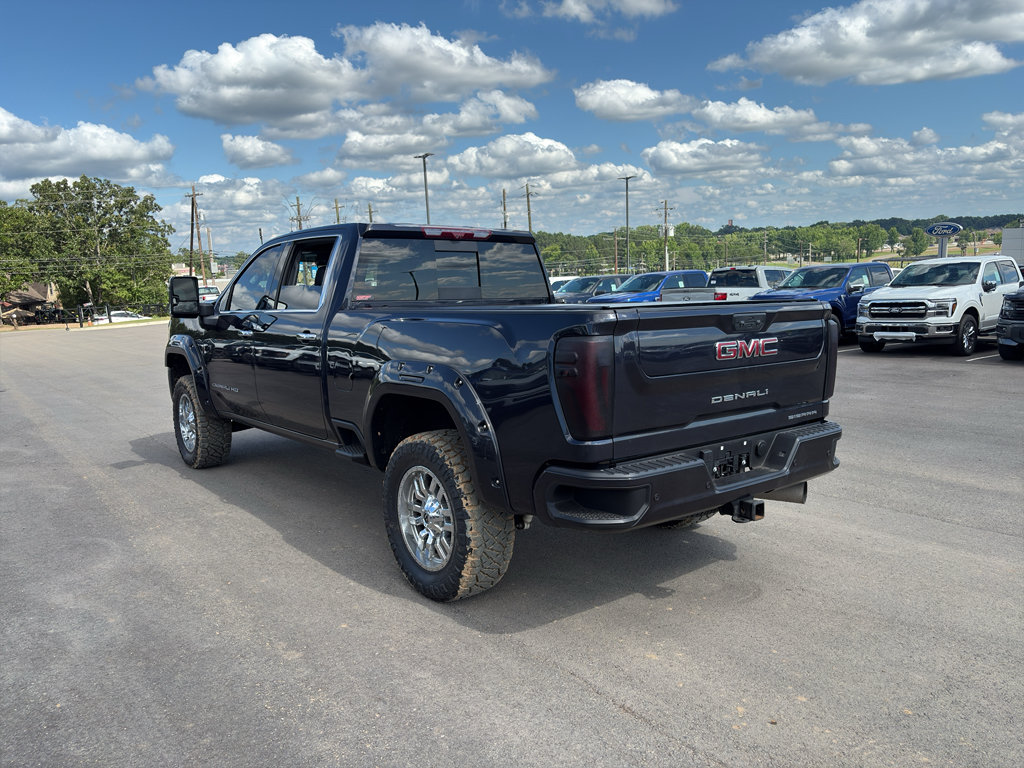 Used 2024 GMC Sierra 2500 Denali w/ Denali Reserve Package AWD/4WD image 2