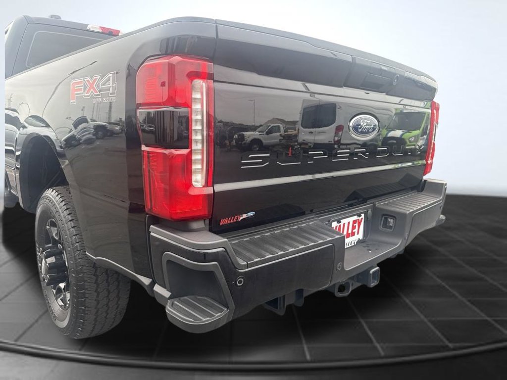 Certified 2025 Ford F250 XL w/ STX Appearance Package AWD/4WD image 19