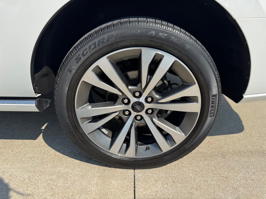 Certified 2020 Ford Expedition Platinum AWD/4WD image 9