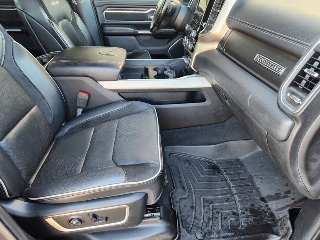 Used 2019 RAM 1500 Laramie image 13