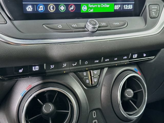 Used 2025 Chevrolet Blazer LT w/ Convenience Package FWD image 22