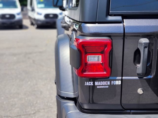 Used 2020 Jeep Wrangler Unlimited Sport AWD/4WD image 9