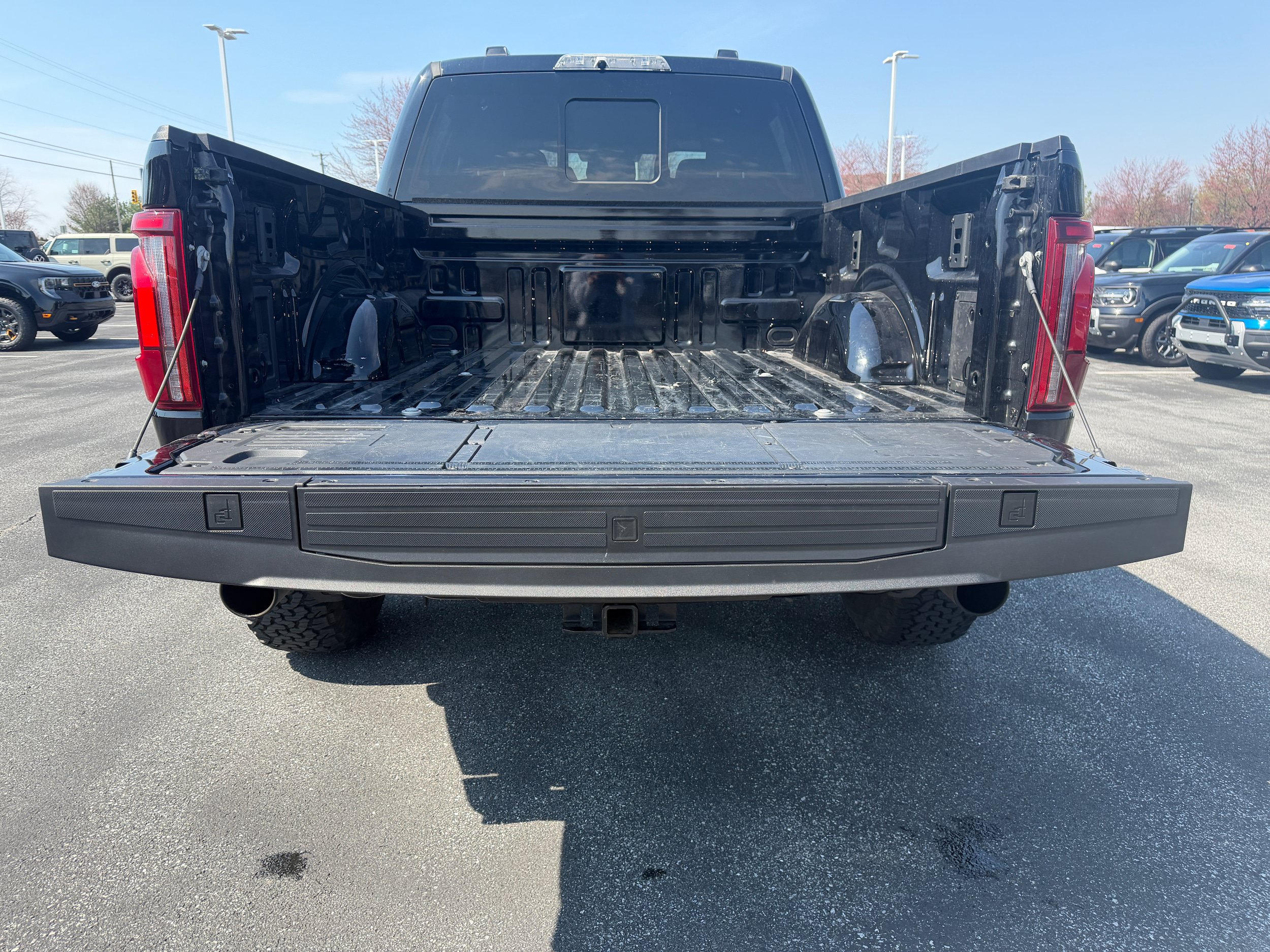 Certified 2024 Ford F150 Raptor AWD/4WD image 8