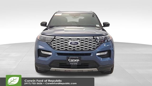 Certified 2020 Ford Explorer Platinum w/ Premium Technology Package image 8