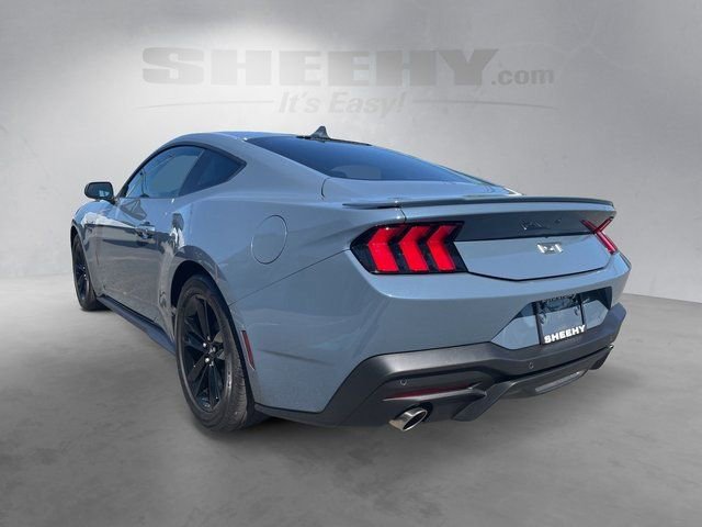 Certified 2025 Ford Mustang GT RWD image 5