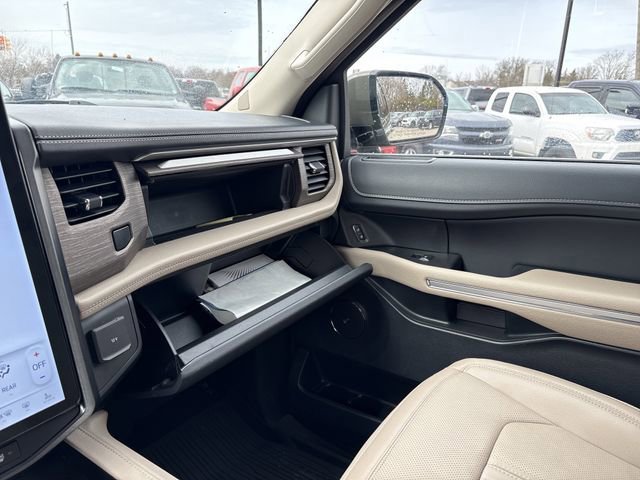 Certified 2024 Ford Expedition Limited image 43