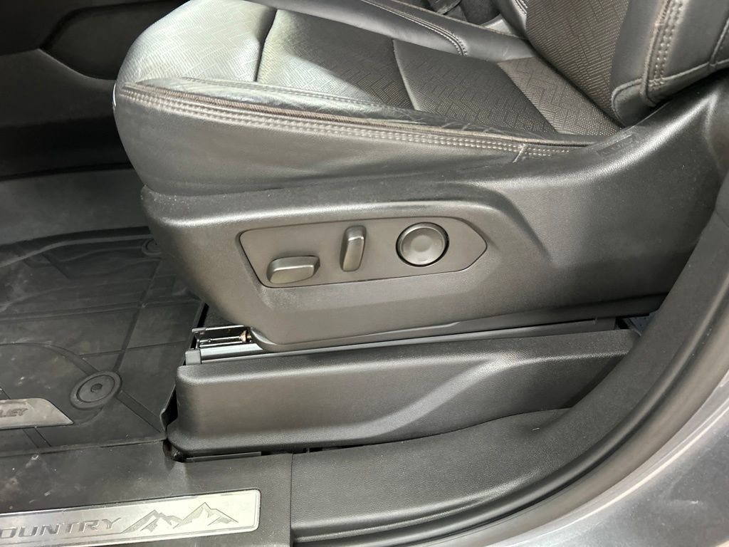 Used 2021 Chevrolet Tahoe High Country AWD/4WD image 12