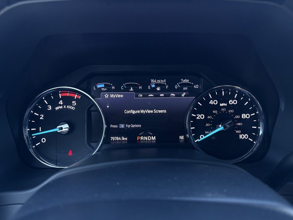 Certified 2022 Ford F450 Platinum w/ FX4 Off-Road Package image 15