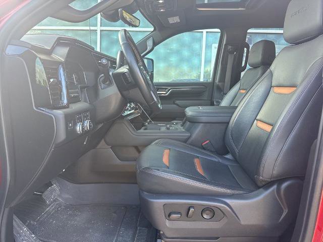 Used 2024 GMC Sierra 2500 AT4 w/ AT4 Premium Plus Package AWD/4WD image 9