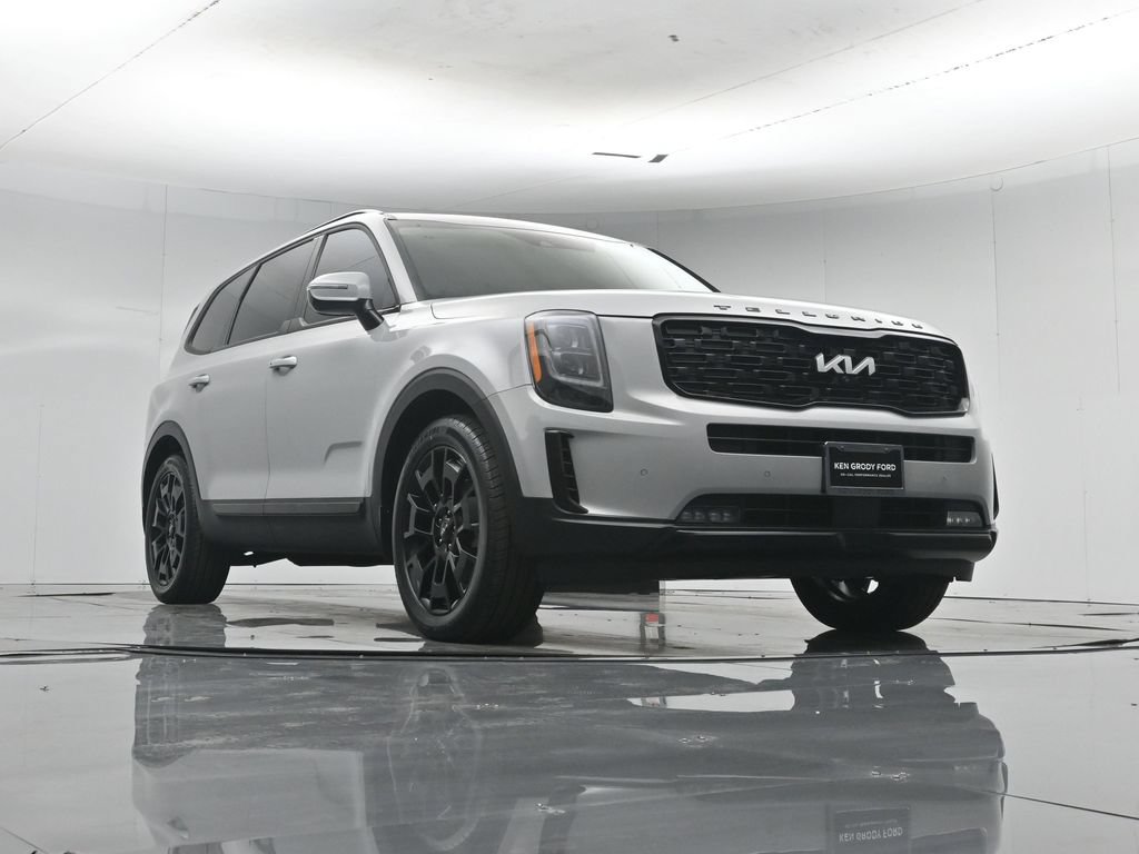 Used 2022 Kia Telluride SX w/ SX Prestige Package AWD/4WD image 4