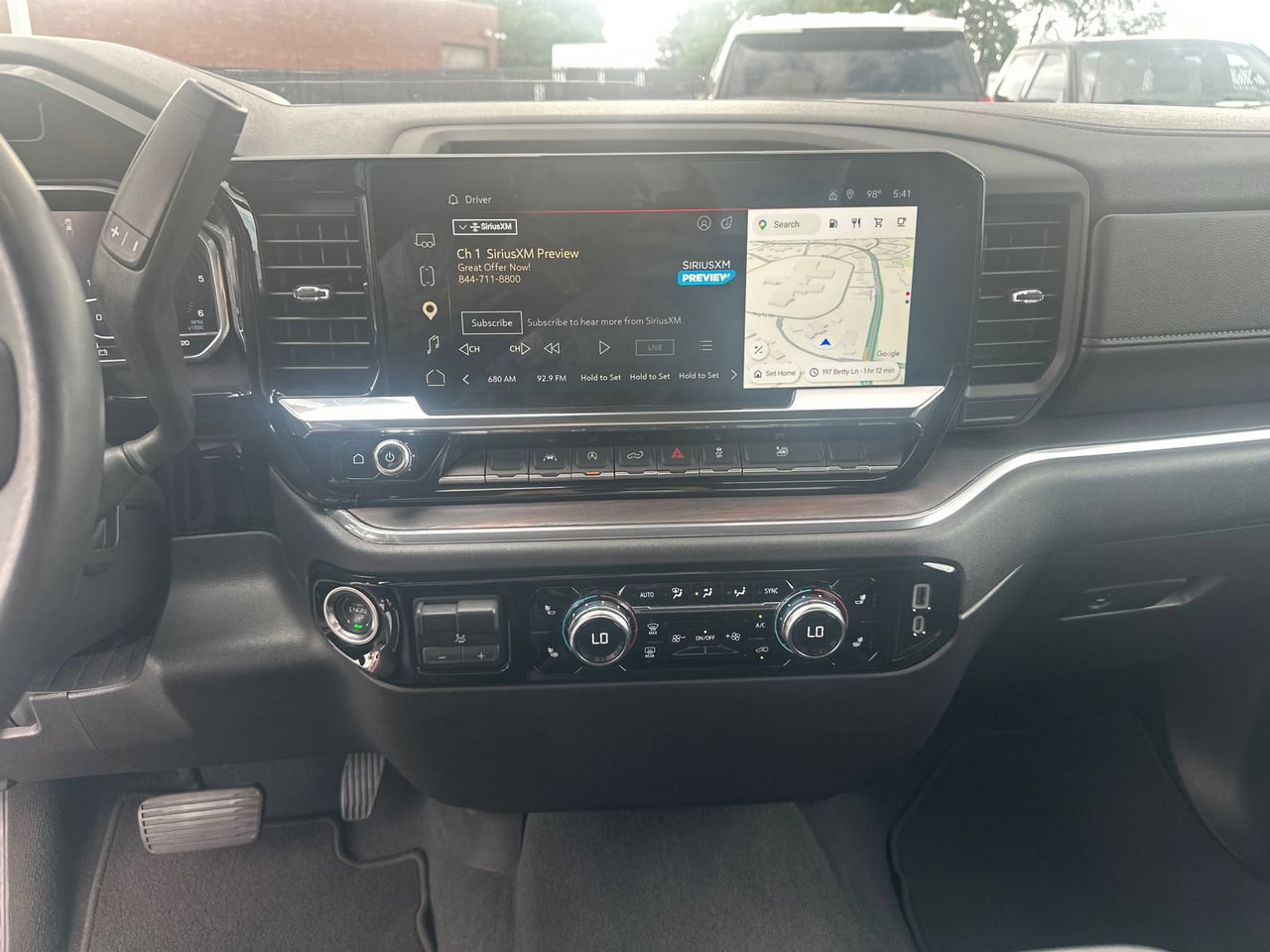 Used 2025 GMC Sierra 1500 SLT RWD image 29