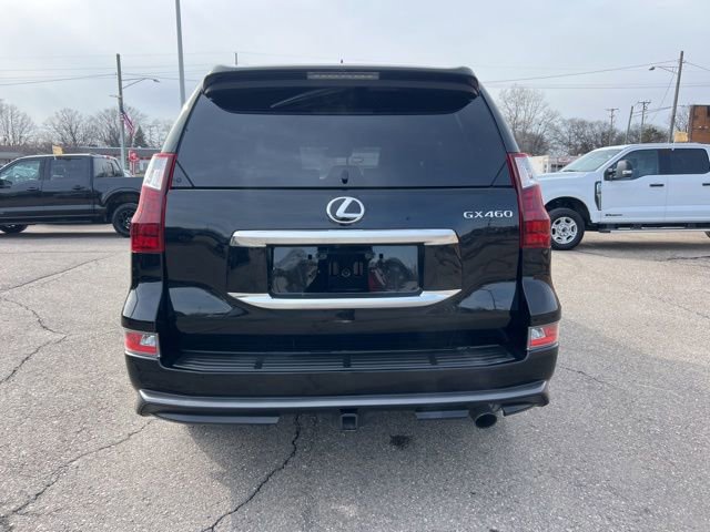 Used 2020 Lexus GX 460 Premium image 3