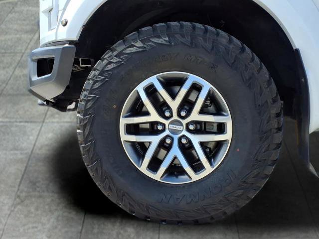 Certified 2018 Ford F150 Raptor w/ Equipment Group 802A Luxury image 10