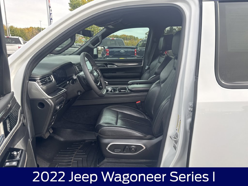 Used 2022 Jeep Wagoneer Series I AWD/4WD image 12