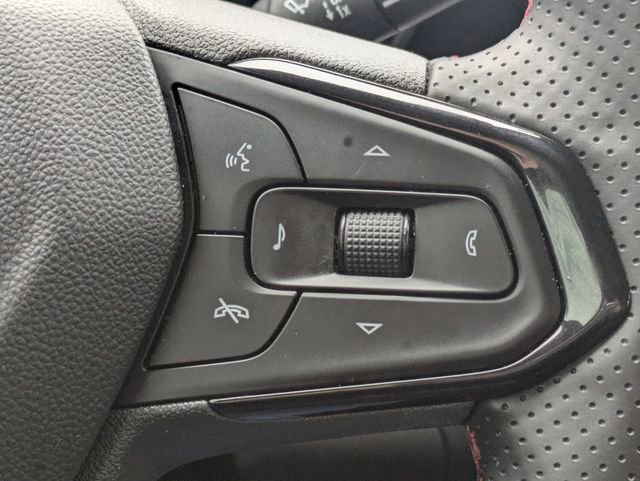 Used 2024 Chevrolet Trax RS w/ Sunroof Package image 26