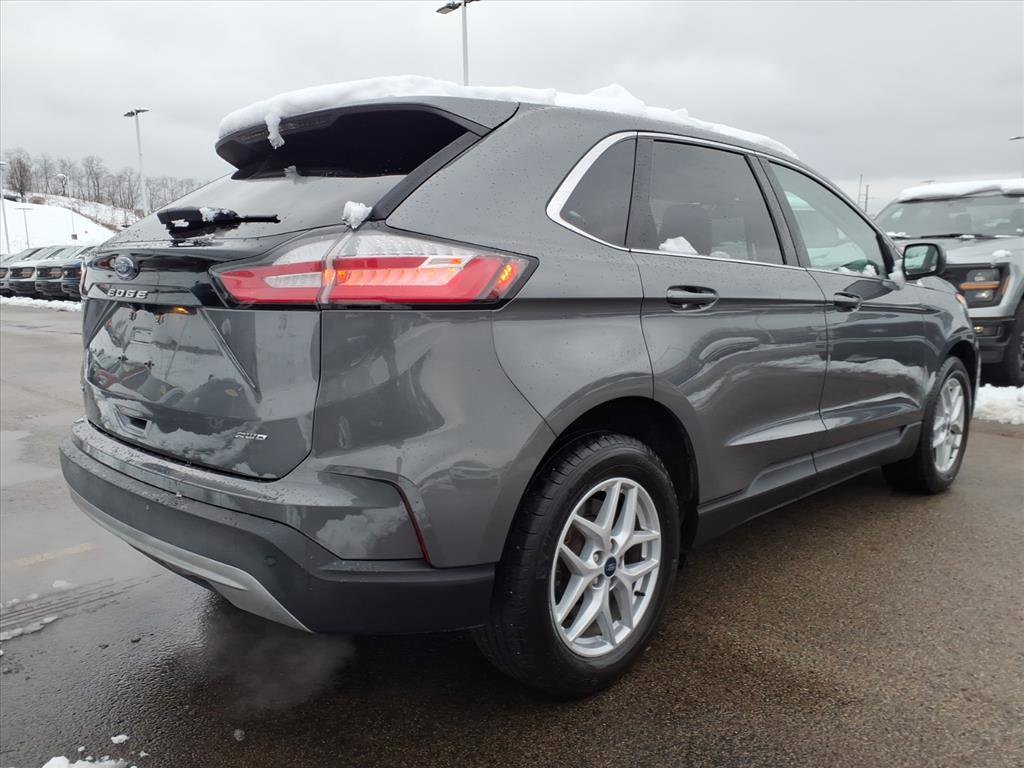 Certified 2022 Ford Edge SEL w/ Convenience Package image 6