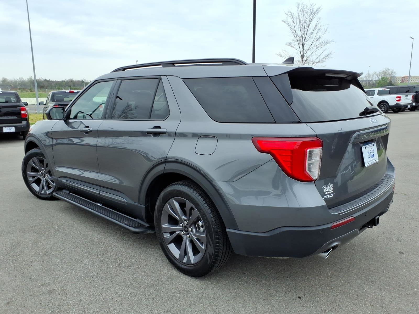 Certified 2023 Ford Explorer XLT w/ Equipment Group 202A image 3