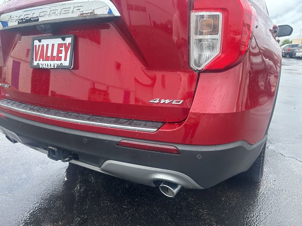 Certified 2023 Ford Explorer Limited w/ Equipment Group 301A AWD/4WD image 16