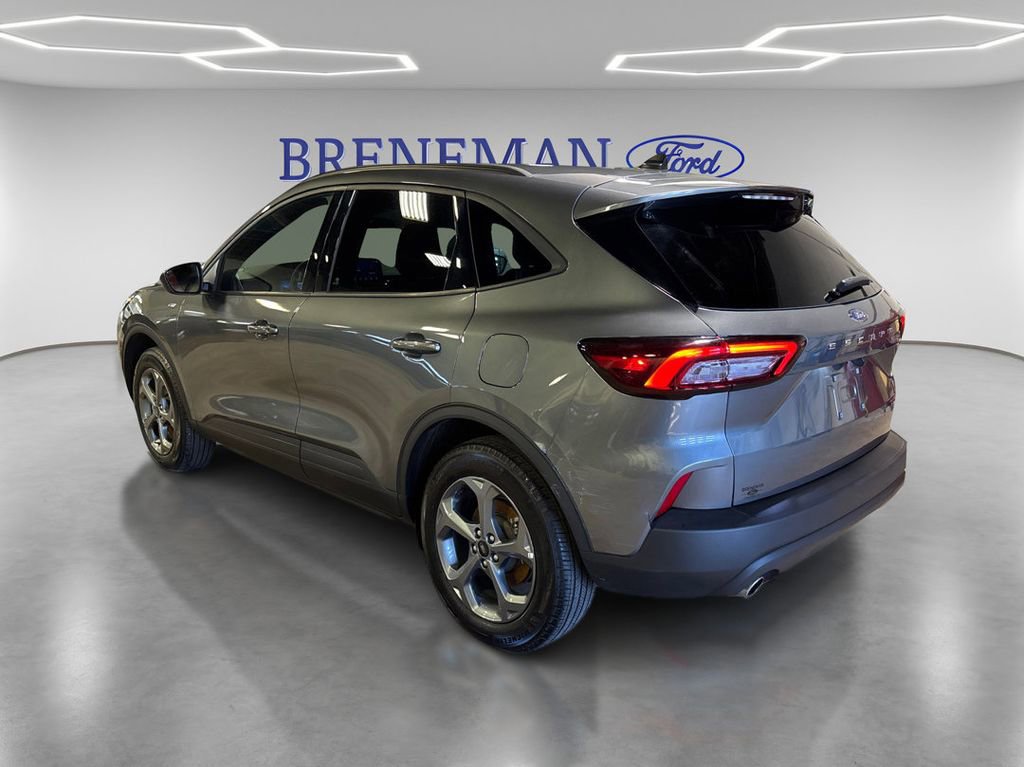 Certified 2025 Ford Escape ST-Line image 3