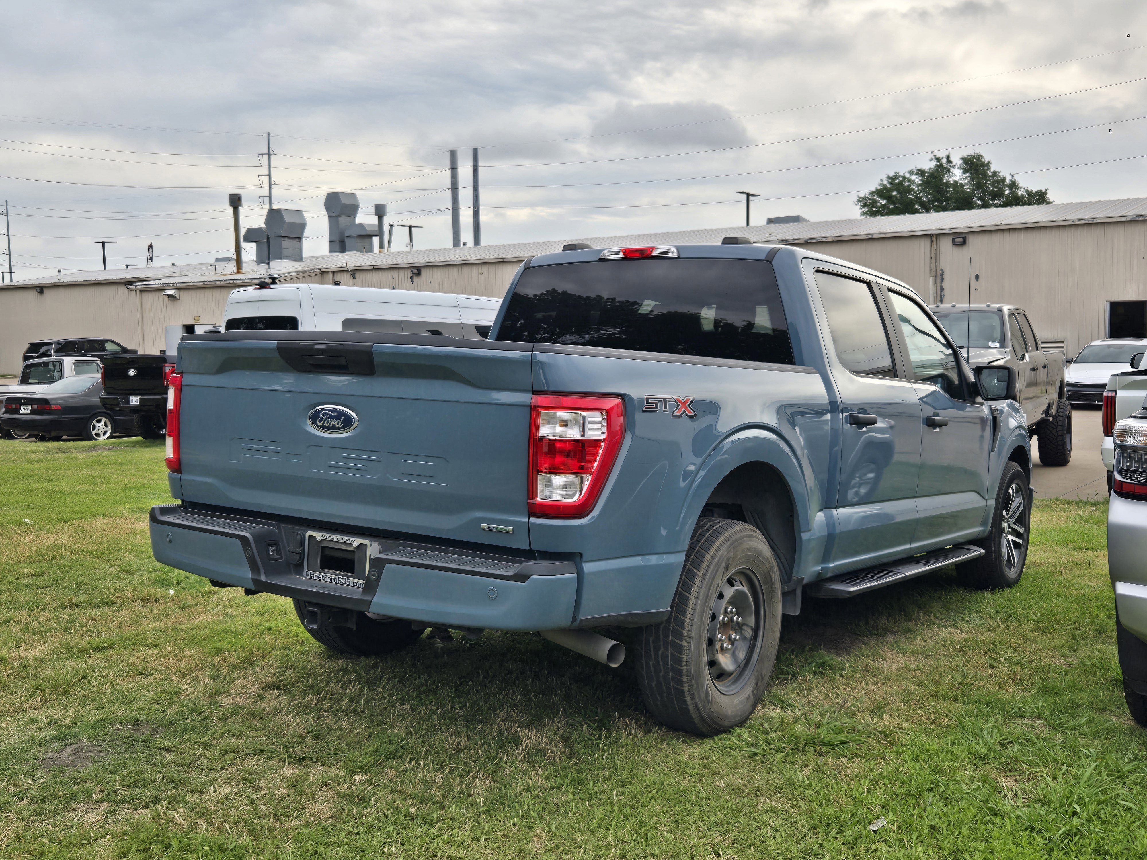 Certified 2023 Ford F150 XL w/ STX Appearance Package RWD image 4