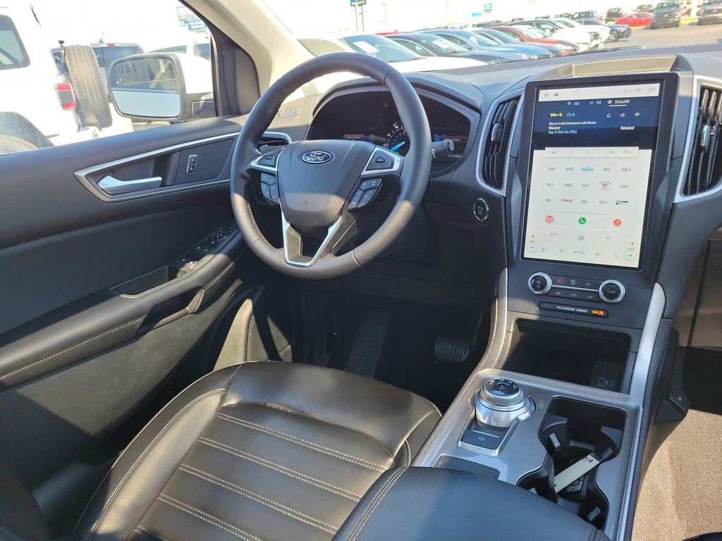 Certified 2023 Ford Edge SEL w/ Convenience Package AWD/4WD image 13