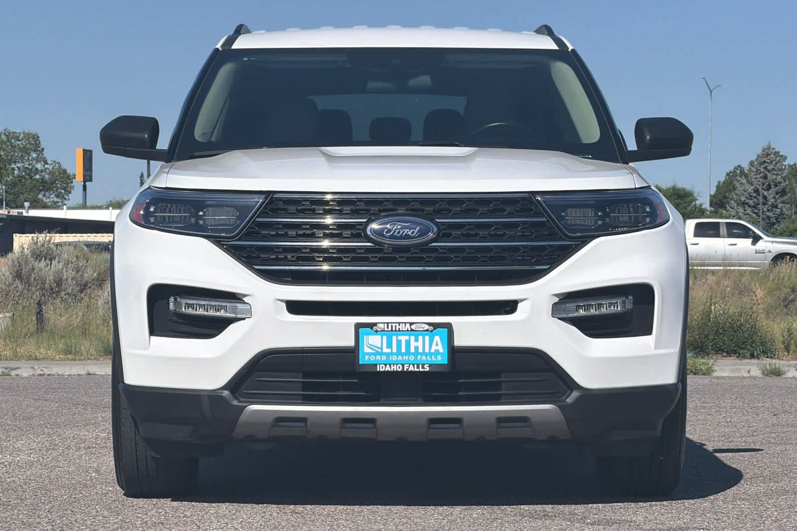Certified 2023 Ford Explorer XLT w/ Equipment Group 202A AWD/4WD image 10