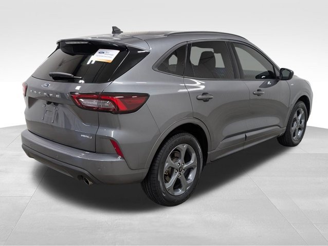 Certified 2024 Ford Escape ST-Line w/ Tech Pack #1 AWD/4WD image 18