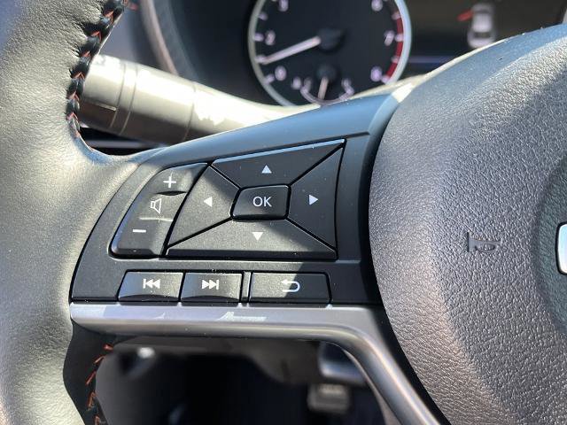 Used 2023 Nissan Sentra SR w/ SR Premium Package image 15