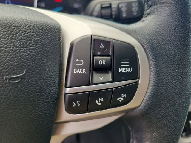 Certified 2023 Ford Explorer XLT w/ Equipment Group 202A AWD/4WD image 18