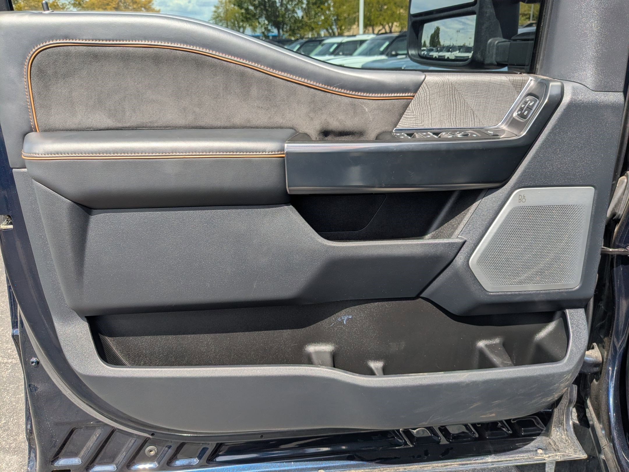 Certified 2024 Ford F350 Platinum AWD/4WD image 16