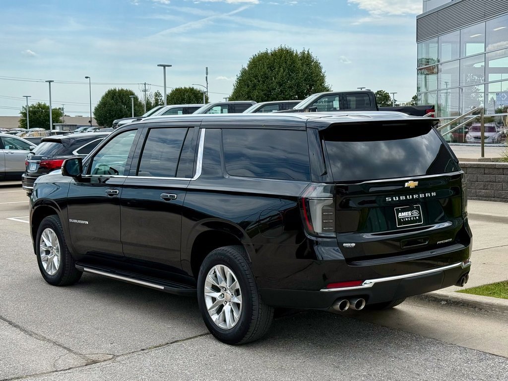 Used 2025 Chevrolet Suburban Premier w/ Sun And Tow Package image 4
