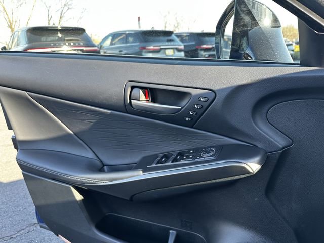 Used 2023 Lexus IS 350 F Sport w/ Memory Package image 31