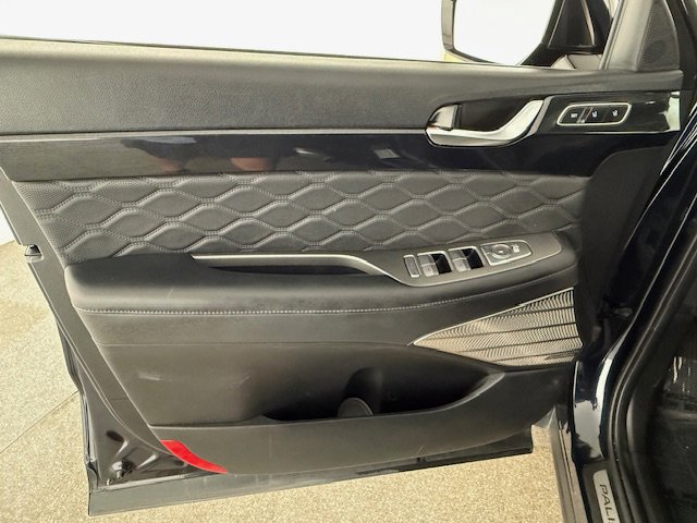 Used 2022 Hyundai Palisade Calligraphy image 8