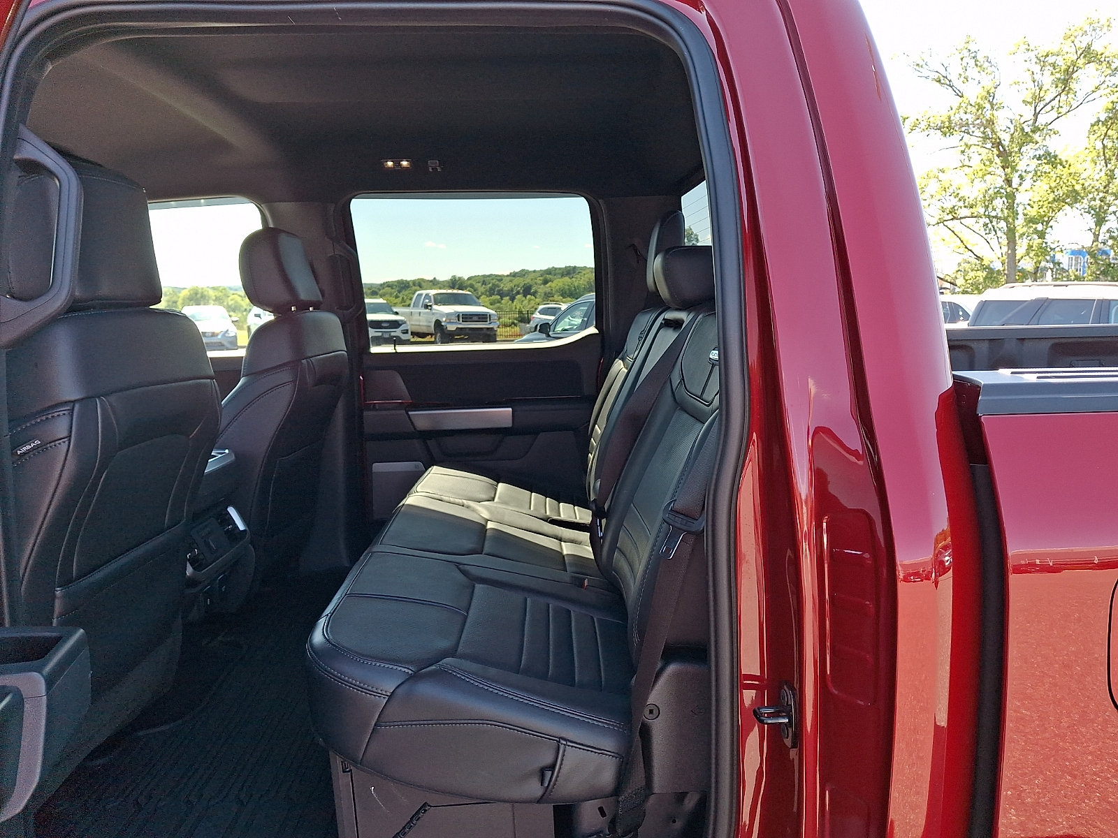 Certified 2024 Ford F150 Platinum w/ FX4 Off-Road Package AWD/4WD image 11