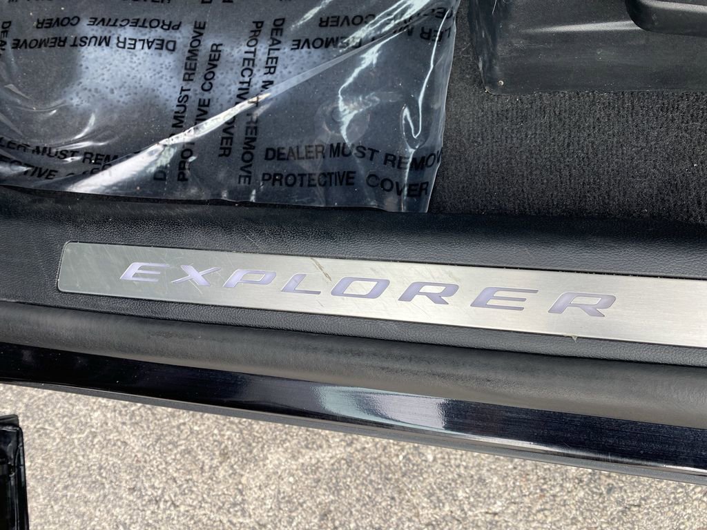 Certified 2023 Ford Explorer Platinum w/ Technology Package image 51