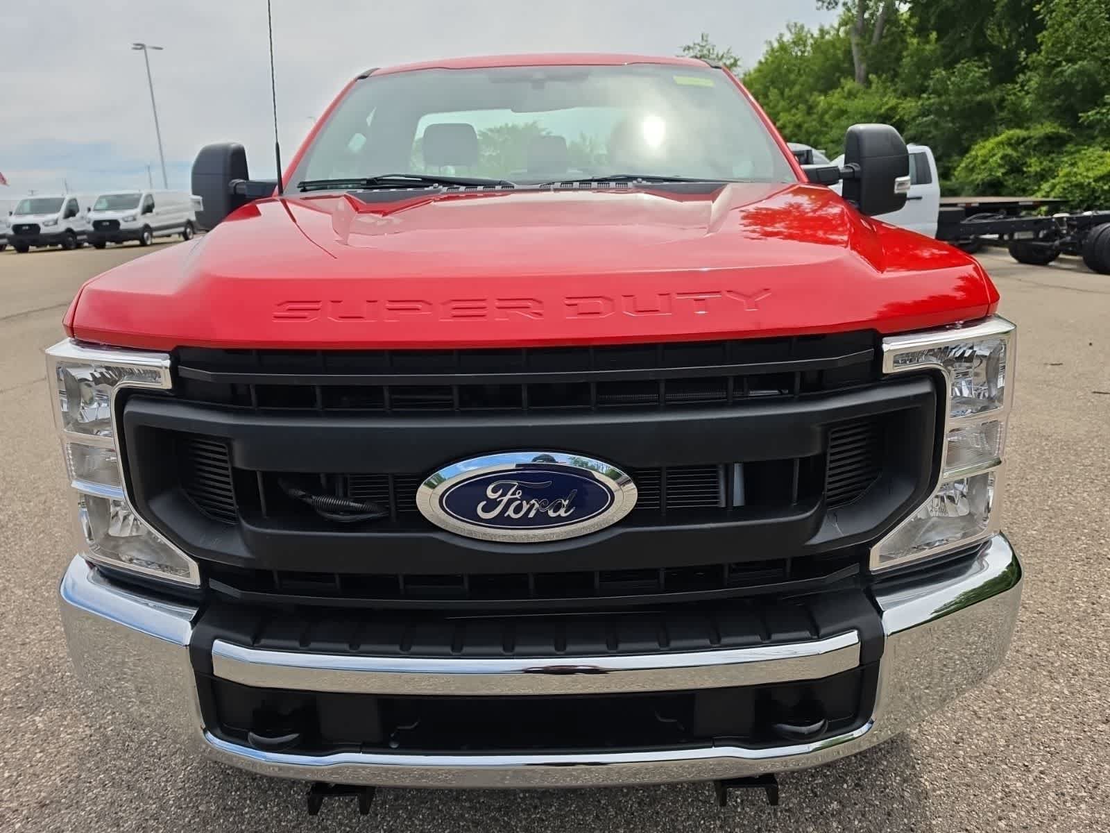 Certified 2022 Ford F250 XL w/ Power Equipment Group AWD/4WD image 3