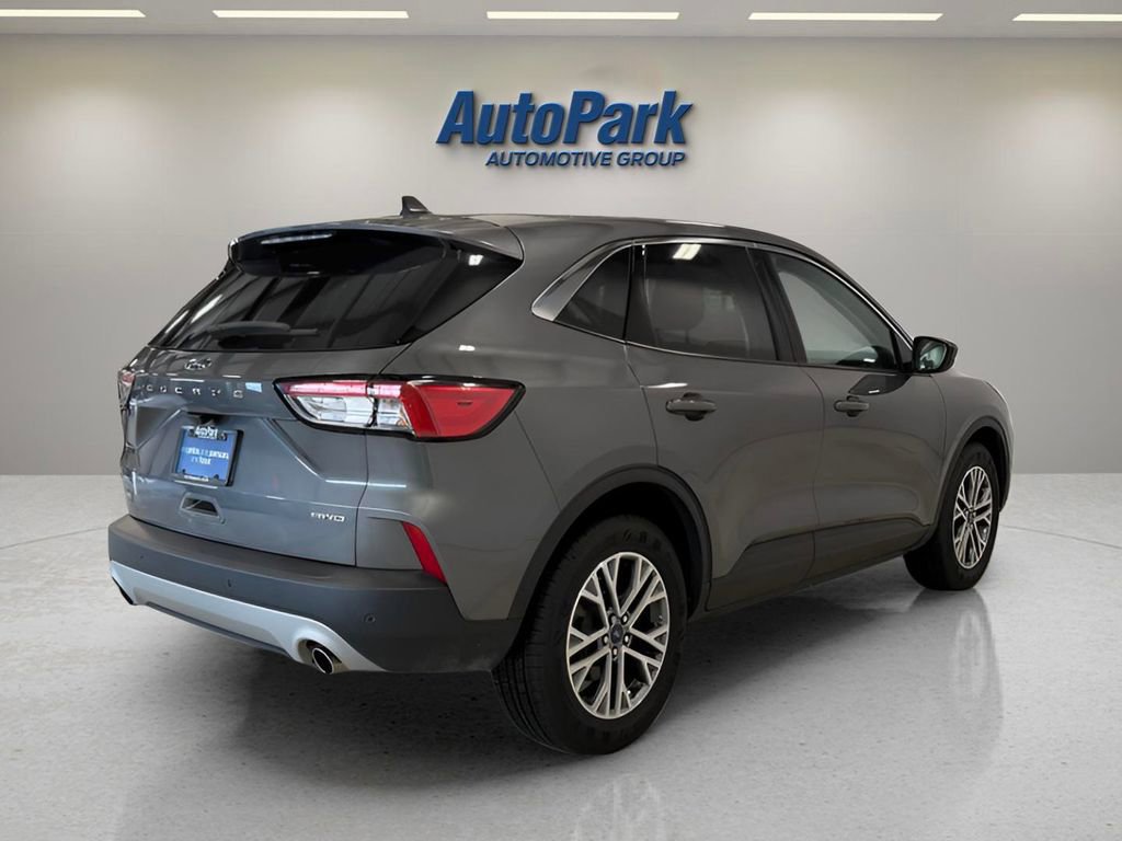 Certified 2022 Ford Escape SEL image 5