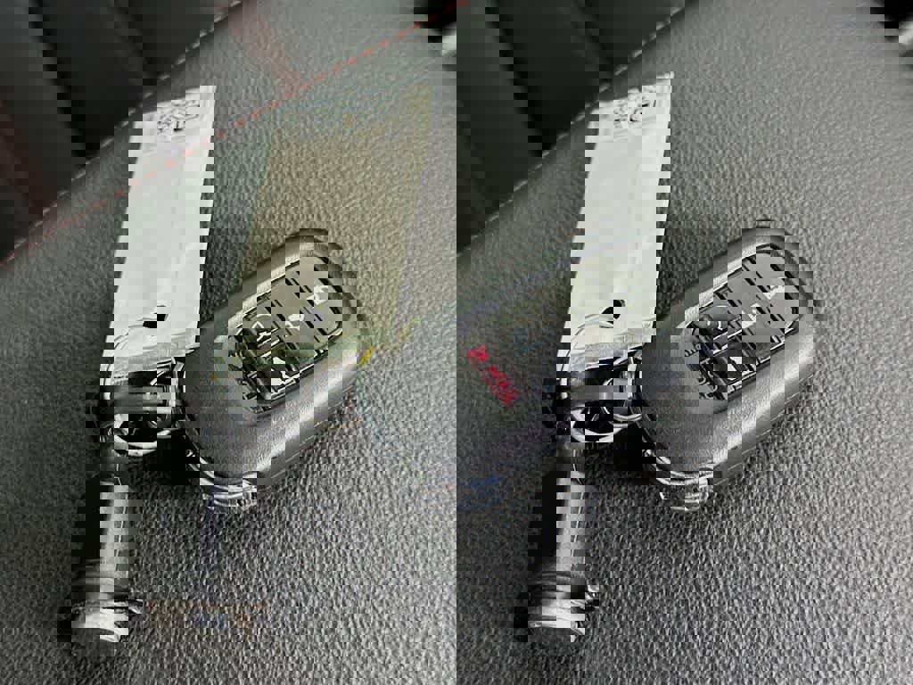 Used 2025 Honda CR-V Sport-L image 22